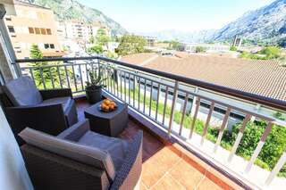 Апартаменты Apartment D&D Котор Двухуровневые апартаменты-10